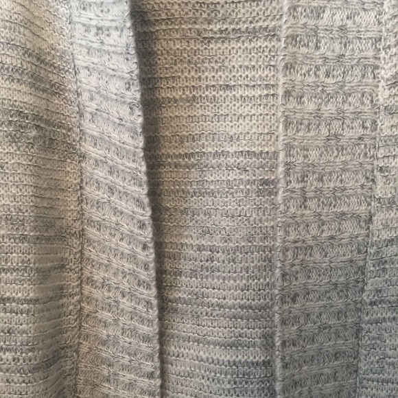 NEW SIENNA SKY Hooded Cardigan - Picture 3 of 8